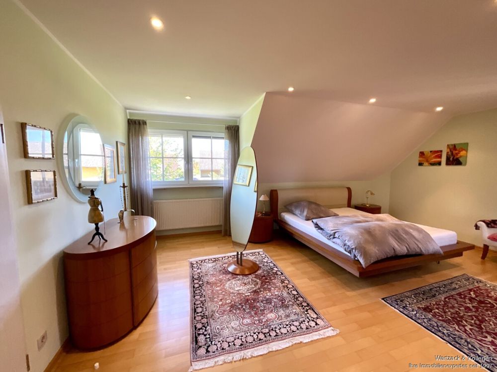 Juwel in Leerstetten:
top gepflegtes Einfamilienhaus!