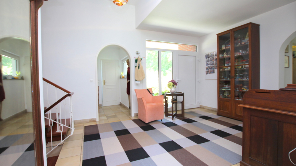 Charmantes Landhaus mit Nebengebäude und Parkgrundstück in idyllischer Wohnlage in Bad Zwischenahn