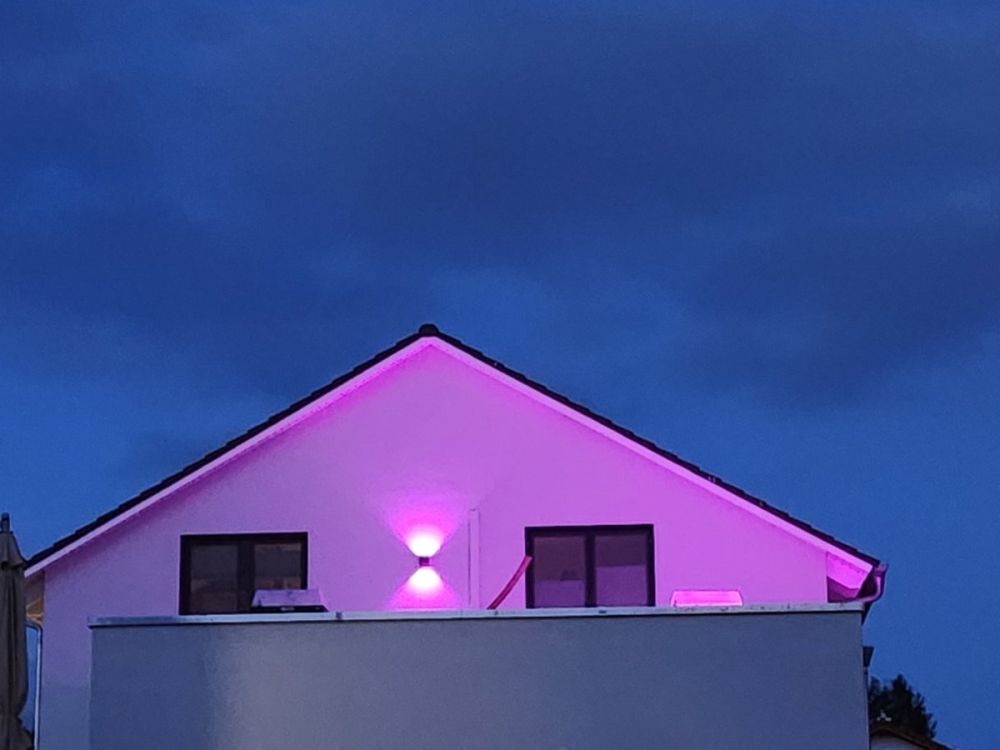 Ersparen Sie sich den Baustress! Neuwertiges modernes Zweifamilienhaus im Neubaugebiet in Waldthurn