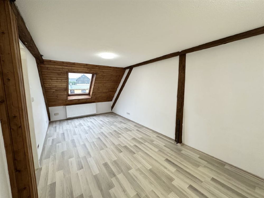 Vollständig Renovierte Doppelhaushälfte in Lingerhahn!