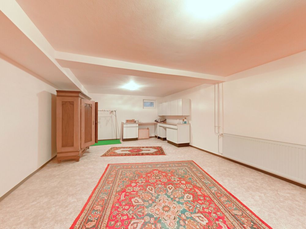 Hier werden Träume wahr - Großzügiges Traumhaus direkt am Rothsee!