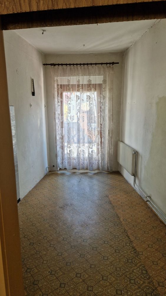 Sanierungsobjekt mit viel Platz und Nebengebäude in Mitterteich zu verkaufen