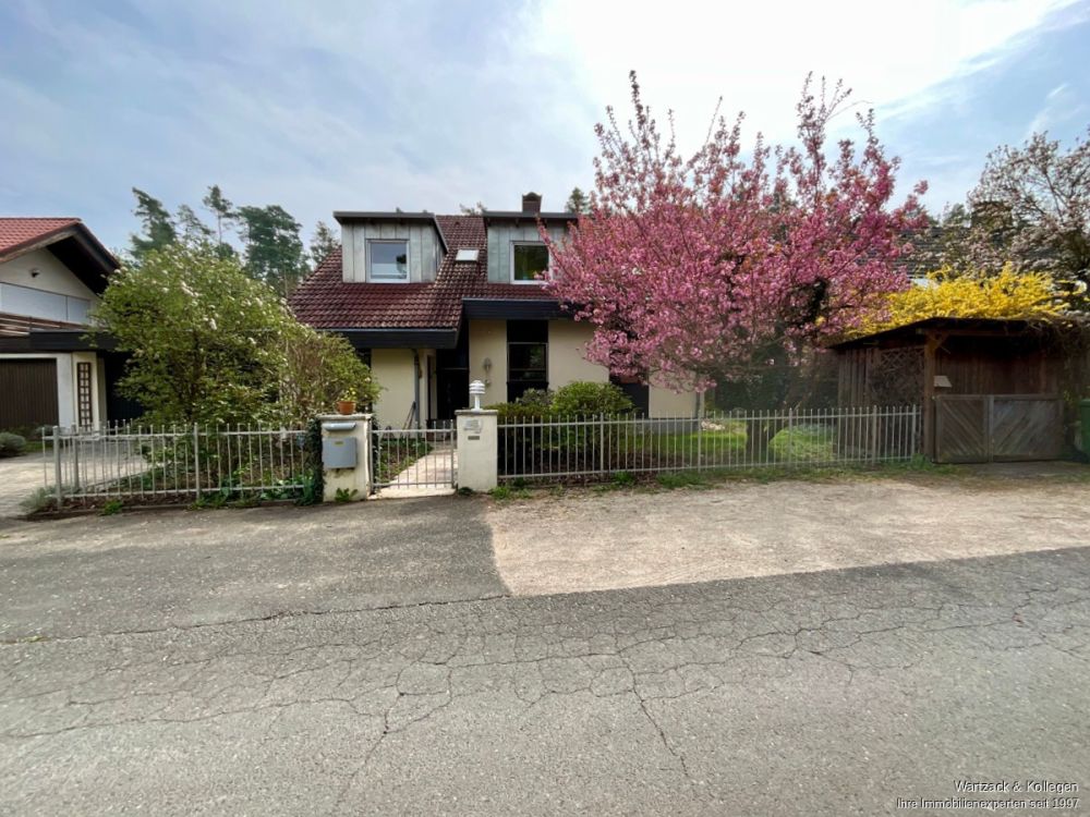 Familienschatz 
am Waldrand