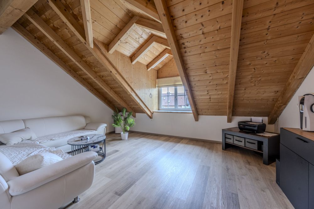 Kapitalanlage - Sehr gepflegtes, vermietetes Haus in ruhiger Lage