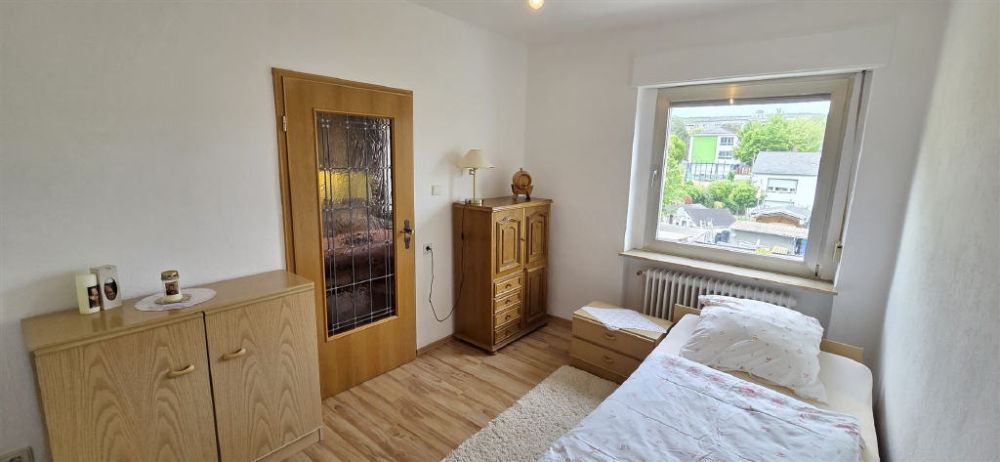 Gemütlich leben in Mayen - mit Garten, Garage und mehr....