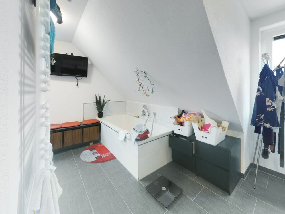 Ideale Voraussetzungen für die junge Familie – gemütliches Wohnen mit ländlichem Umfeld!