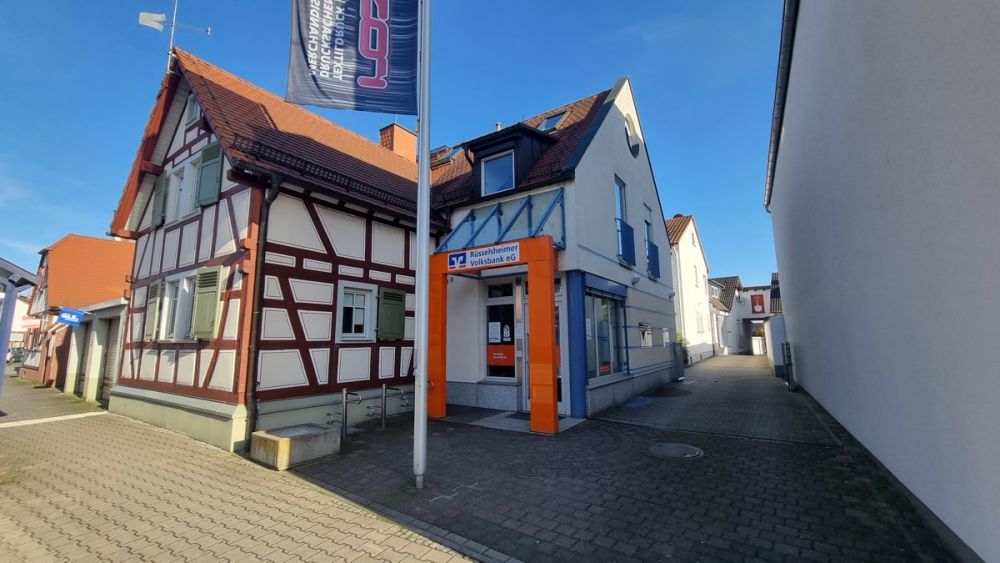 Gutes Mehrfamilienhaus in Rüsselsheim: Attraktive Investitionsmöglichkeit mit Mietpotenzial