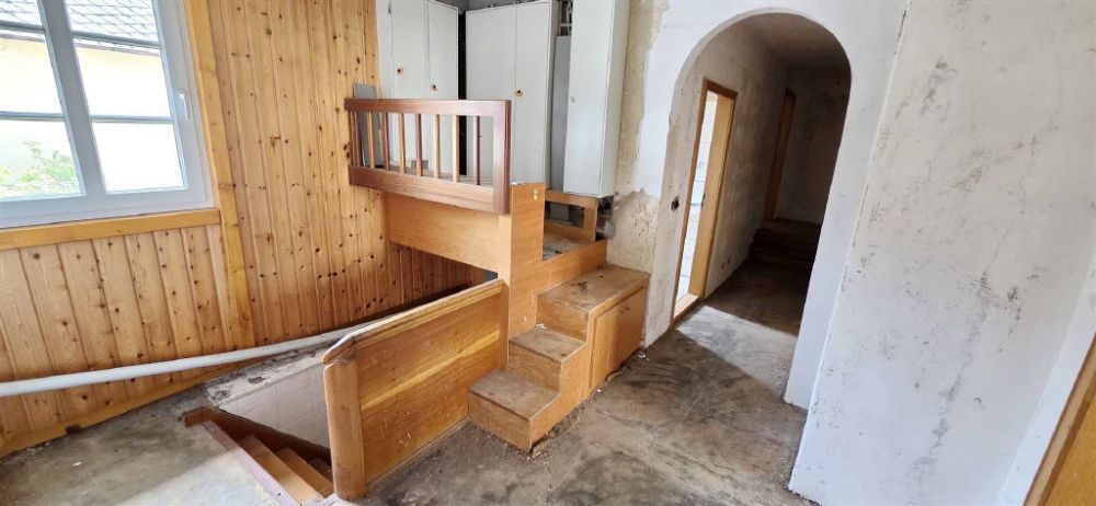 Altes erhalten - Altes neu gestalten!! Ihr neues Projekt mit Platz und rustikalem Charme... Ehem. Gasthaus...