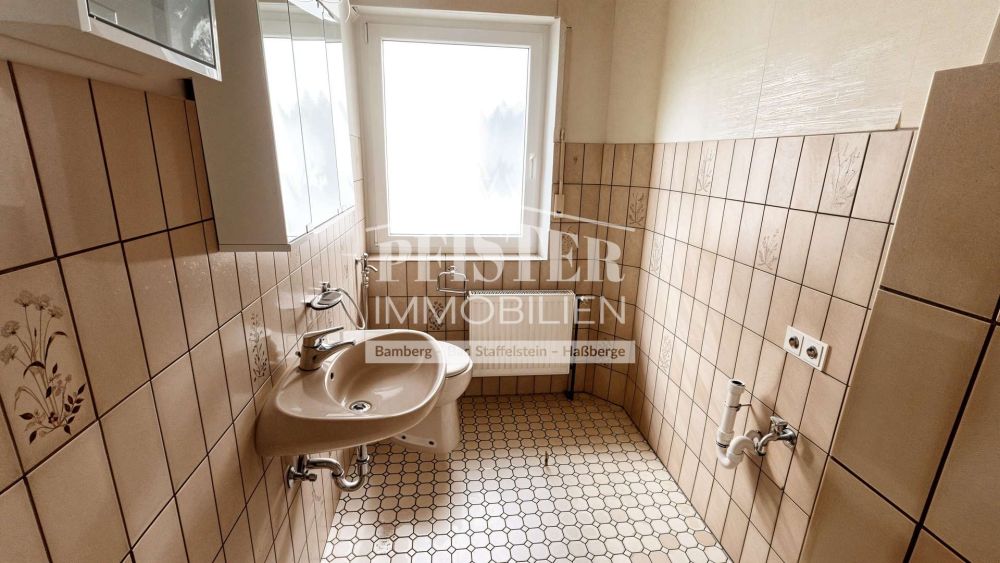 Großzügiges Zweifamilienhaus in idyllischer Lage am Ebinger See