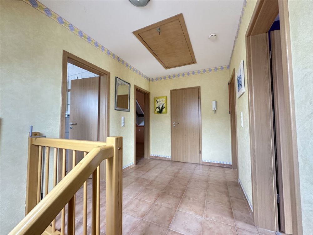 Gepflegtes Einfamilienhaus mit schönem Ausblick!