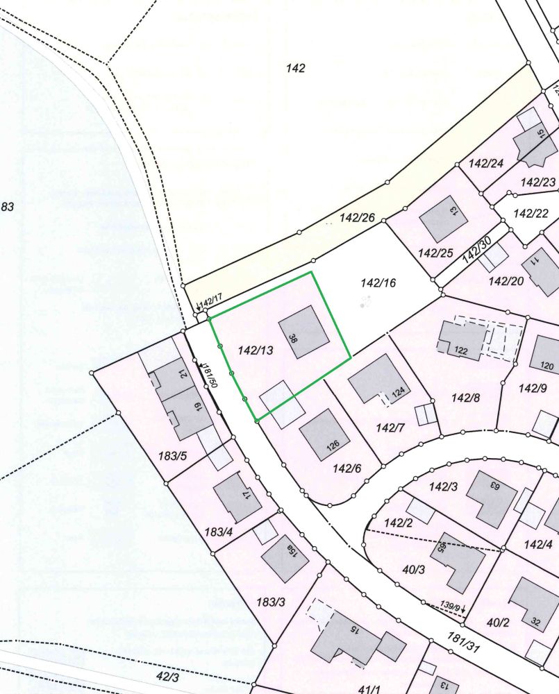 Gestalten Sie Ihr Traumhaus in Zirndorf-Bronnamberg. Großzügiges Einfamilienhaus mit viel Potenzial (19)