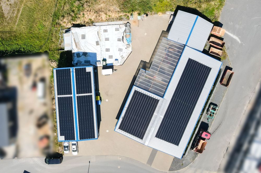 Neuwertiges Gewerbeobjekt – Büro-Gebäude, Lager- & Werk-Halle
in Erbach!