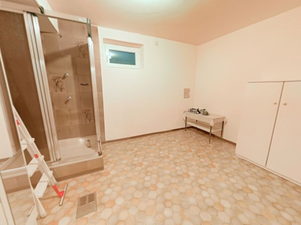 Hier werden Träume wahr - Großzügiges Traumhaus direkt am Rothsee!