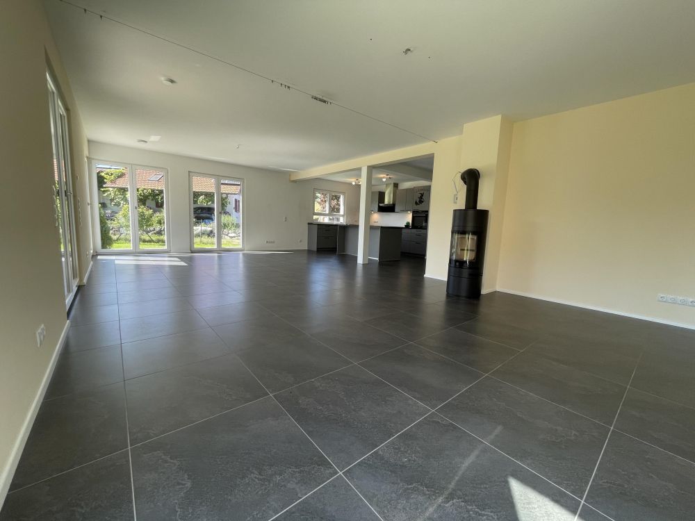 FREI: NEUWERTIGES MARKEN-FACHWERK-HAUS