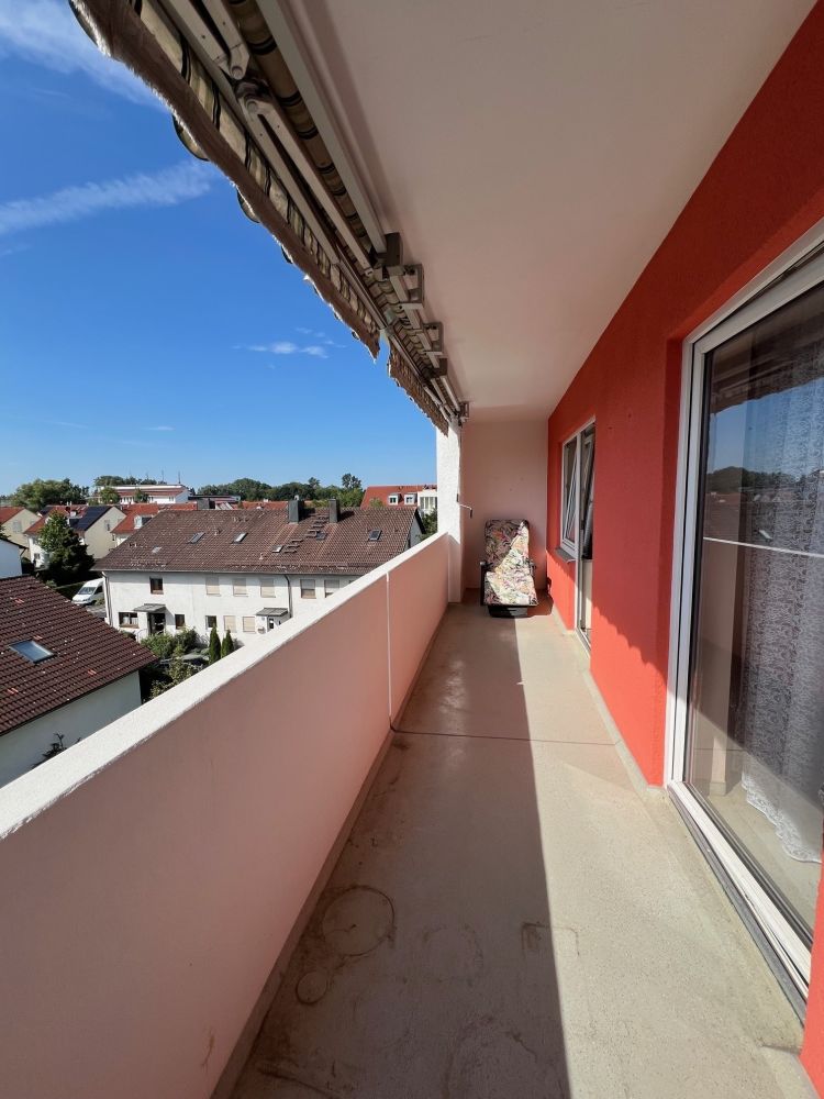 Bezugsfreie, helle 2-3 Zimmer-Wohnung in Ismaning