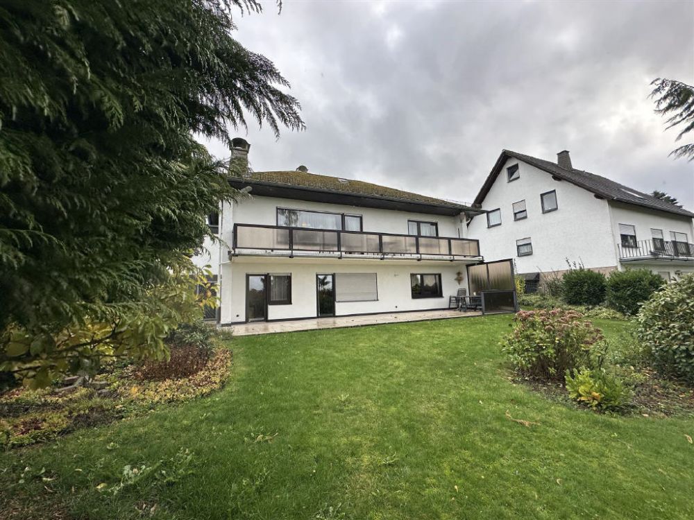 Tolles Einfamilienhaus mit schönem Grundstück!