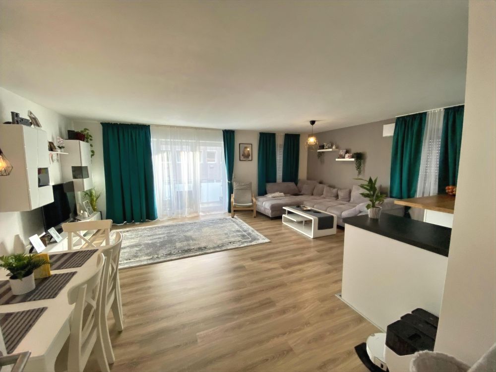 Großzügig geschnittene 3-Zimmer-Wohnung im Zentrum von Neufahrn