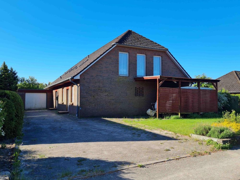 Großes Ein- oder Zweifamilienhaus in Handewitt - ruhige Lage nahe der Wikinghalle