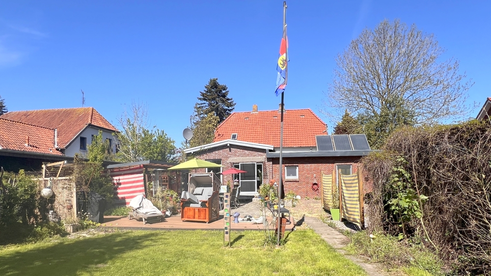 Teilmodernisiertes Wohnhaus in Jade-Schweiburg mit optionalem Bauplatz – Nähe Nordseeküste/Jadebusen