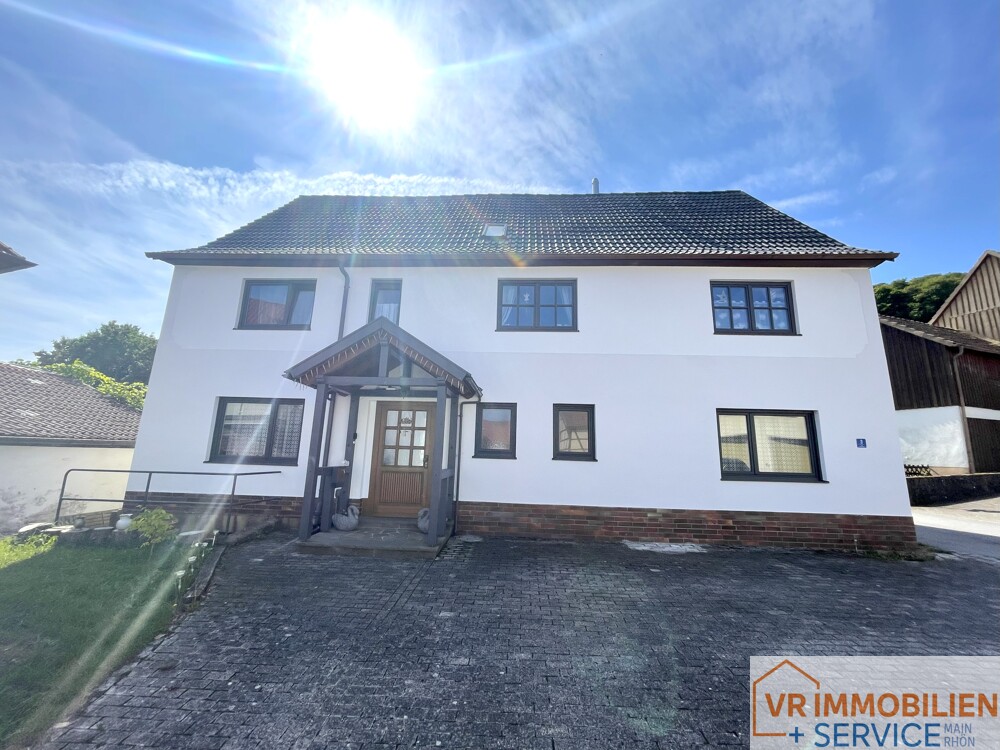 Urlaub für Gäste und ein Zuhause für Sie! - Wohnhaus mit Pension in idyllischer Lage von 97647 Hausen!