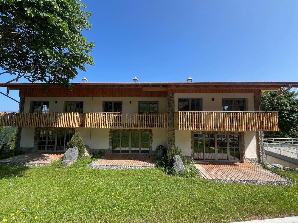 Komplettansicht der 3 Reihenhäuser