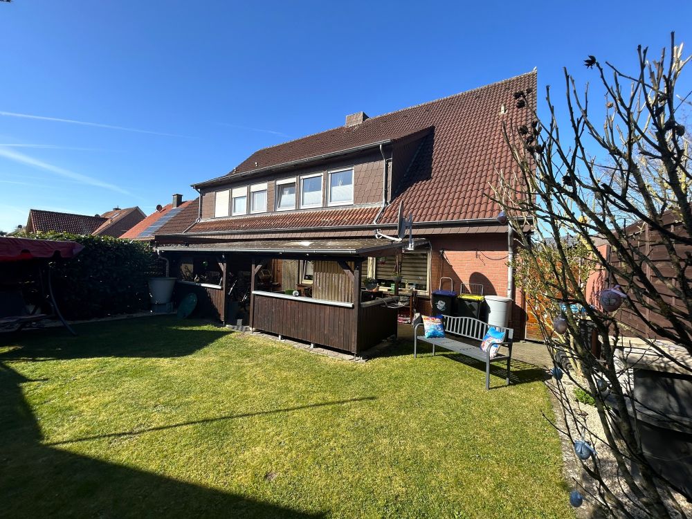 *Vermietetes Mehrfamilienhaus*
in zentraler Lage in Neuenkirchen, 
ideal für Kapitalanleger (2)