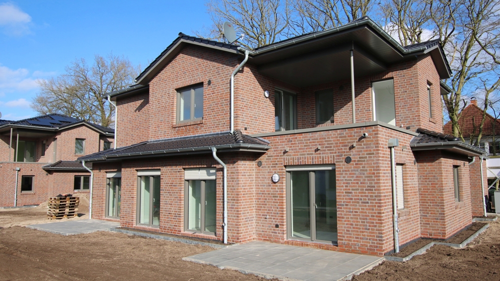 Neubau! Exklusive EG-Eigentumswohnung mit Terrasse in beliebter u. zentraler Lage in Bad Zwischenahn (2)