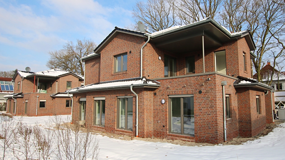 Neubau! Exklusive EG-Eigentumswohnung mit Terrasse in beliebter u. zentraler Lage in Bad Zwischenahn (2)