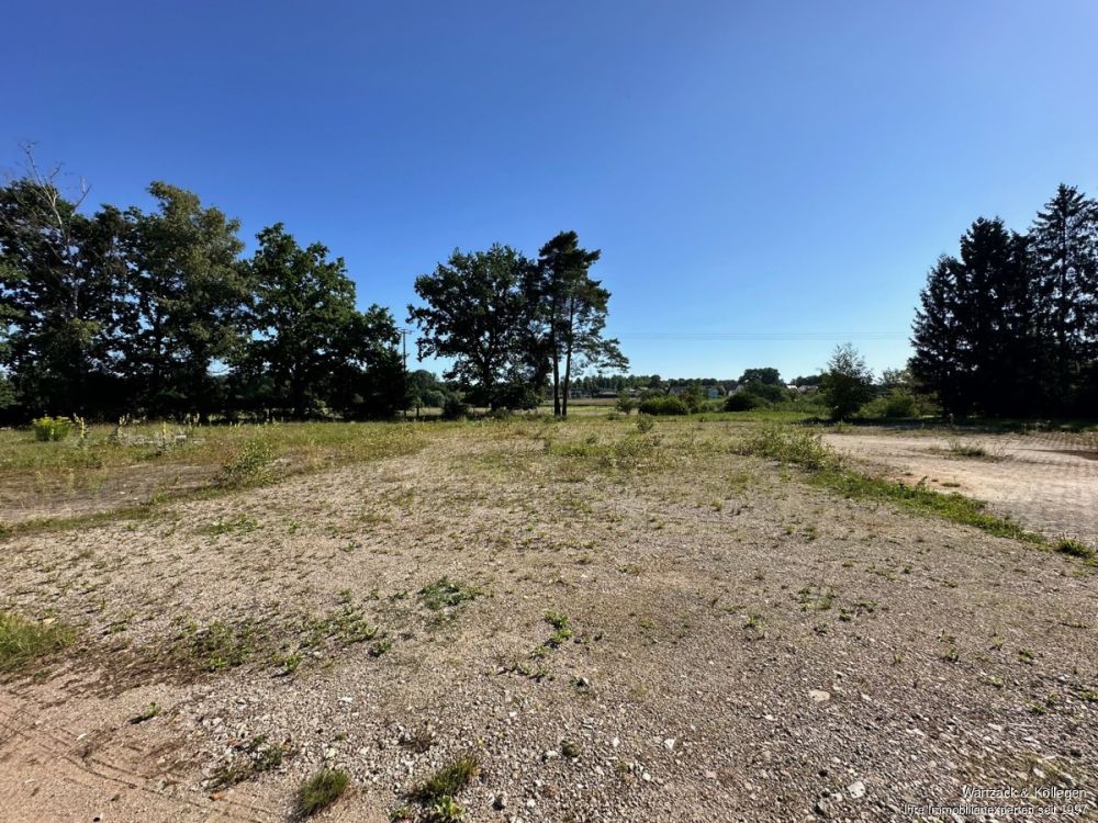 Sonnenplatz im Grünen! 
Baugrundstücke für Einfamilienhäuser 
in Schwabach-Penzendorf