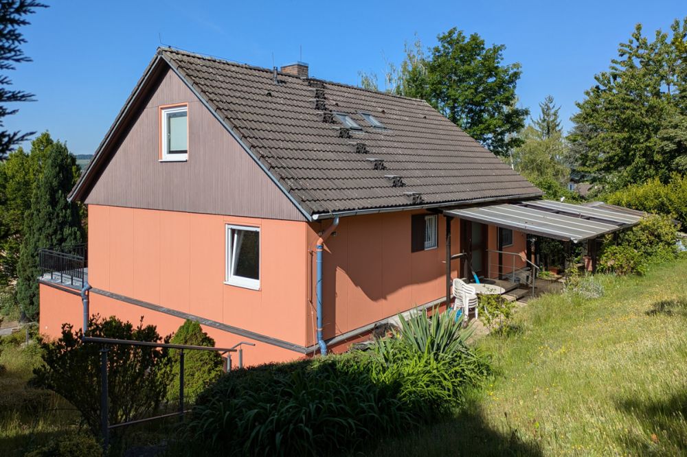 Ein Haus? Eine Wohnung? Eigentlich beides! Große ETW mit Garten in ruhiger, sonniger Süd-West-Lage!