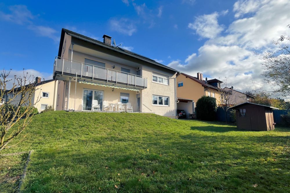 Der Platzriese auf herrlichem Grund