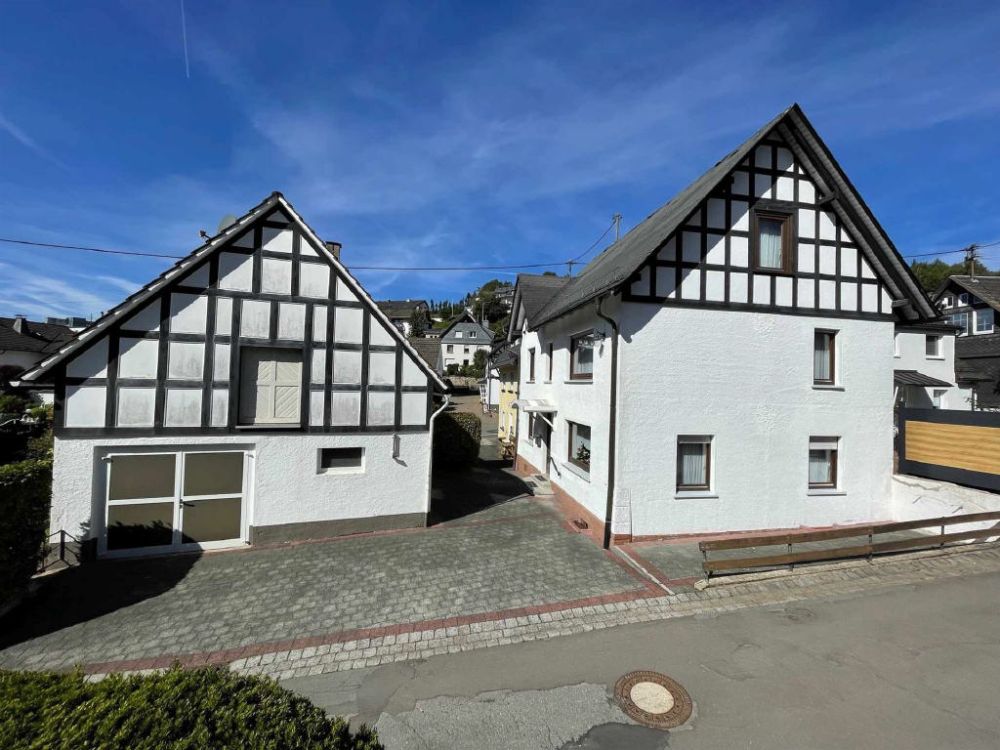 / Zuhause fühlen in Oberhundem!