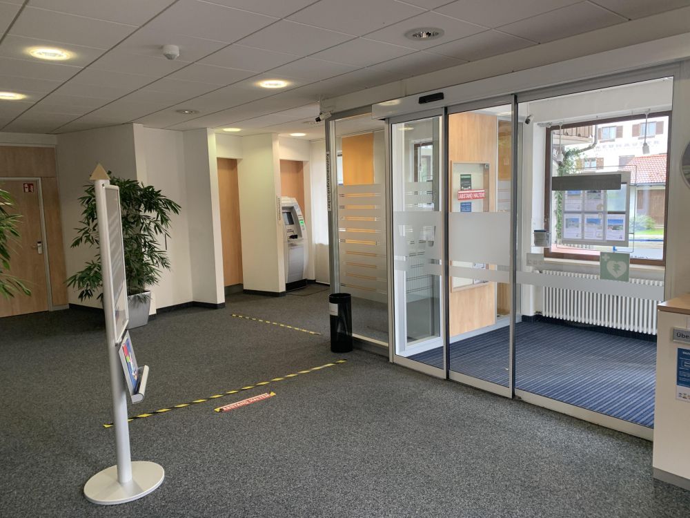 Eingangsbereich und Verkaufsfläche