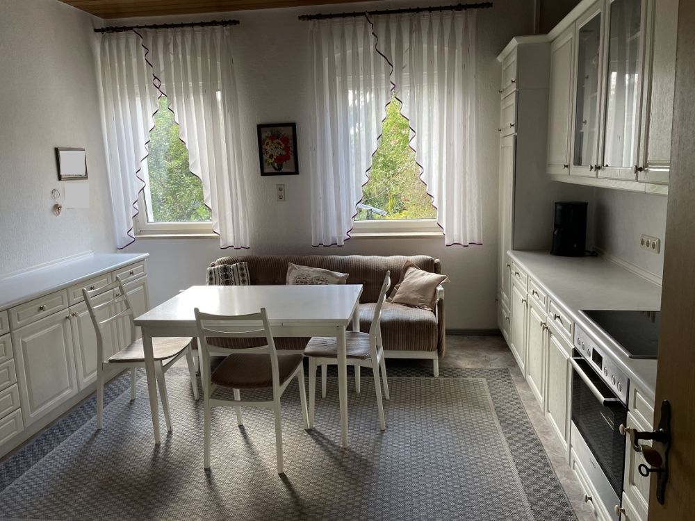 Renovierungsbedürftiges Einfamilienwohnhaus am Stadtrand von Neustadt a. d. Waldnaab