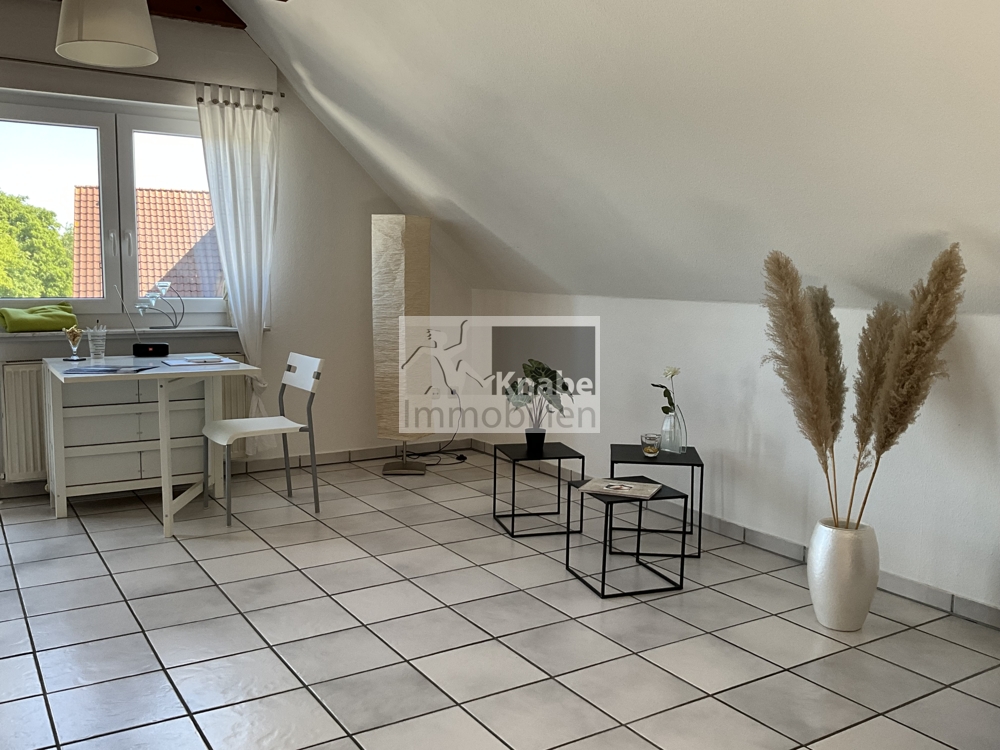 Sonnenlichtverwöhnt: Ihr Zuhause mit Balkon & eigenem Garten!