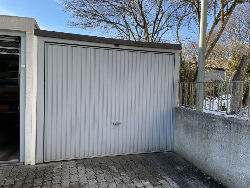 Garage mit Platz für Rad oder Motorrad