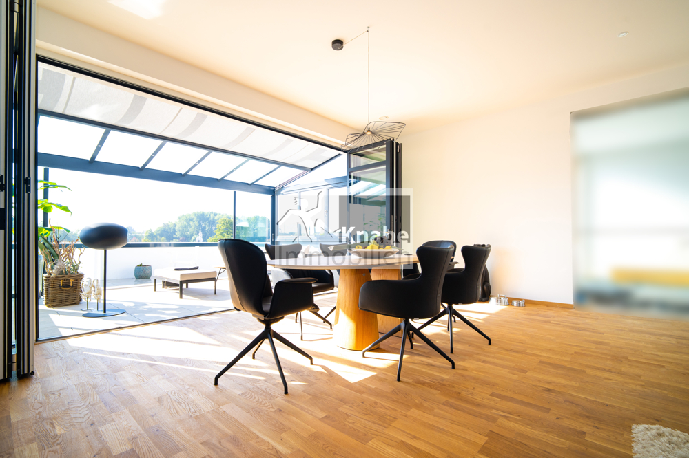 Leben im Loft-Style – Offene Räume, Sommergarten und spektakulärer Ausblick!