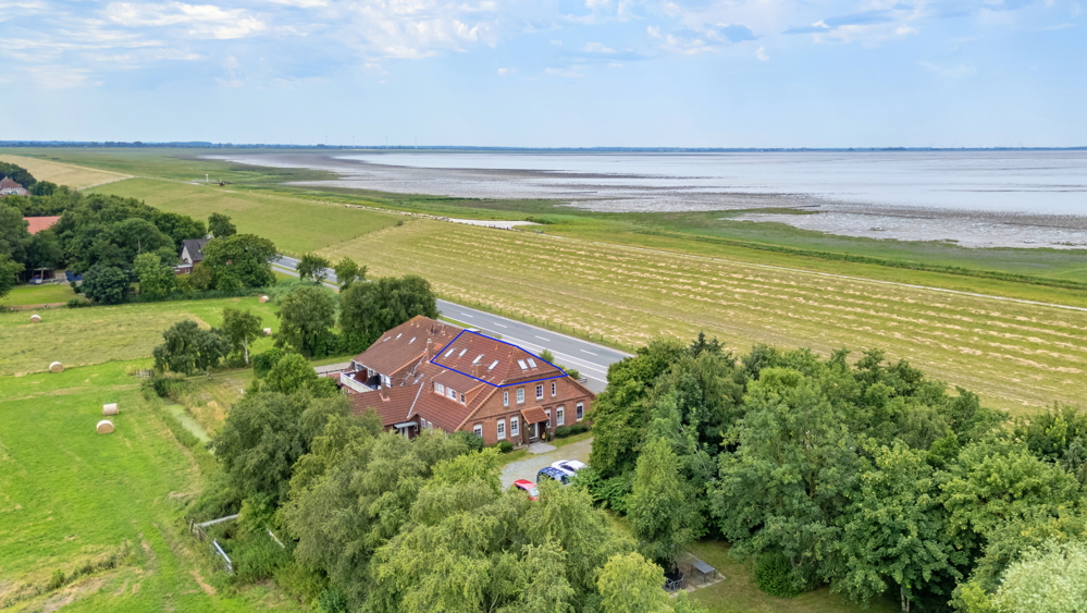 Attraktive und möblierte 3-Zimmer-Ferienwohnung, Nähe Nordsee in ländlicher Lage direkt am Jadebusen