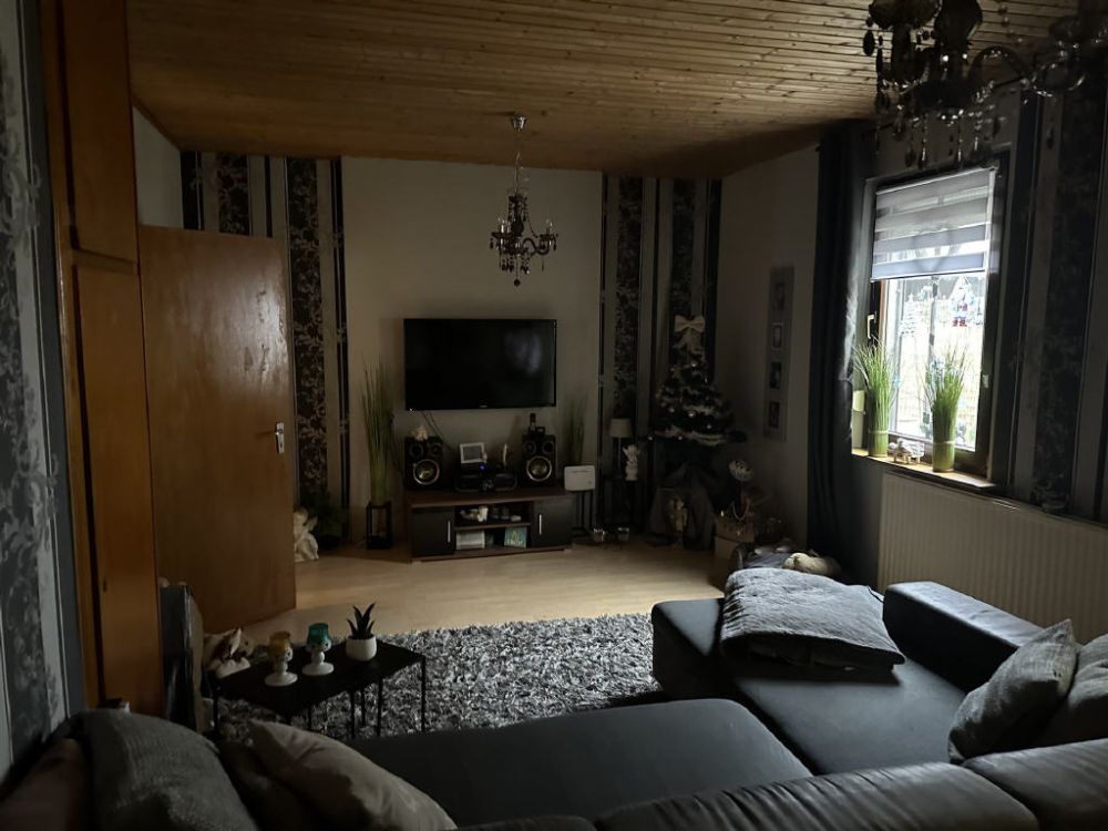 Renovierungsbedürftige Immobilie mit Charm