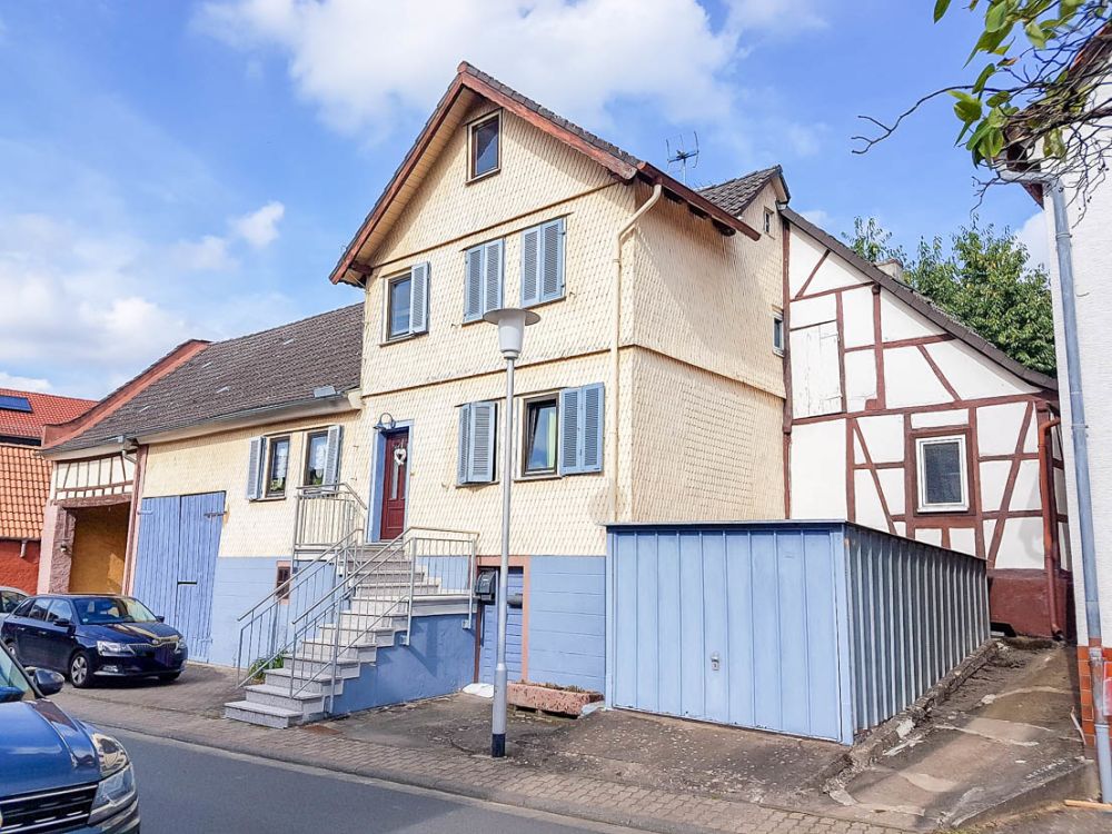 Haus, Scheune, viel Grundstück, Platz, Ruhe, Burgblick... Ist hier in Breuberg alles zu haben!