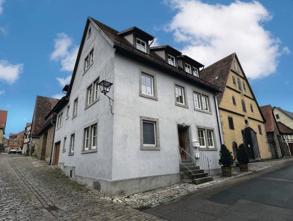 Wohnen & vermieten in der historischen Altstadt von Rothenburg o. d. Tauber - Einfamilienhaus mit zwei Apartments (2)