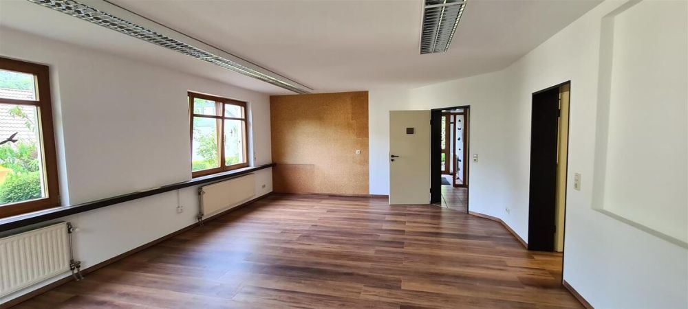 ::. Büro-/Praxisräume in angenehmer Lage von Cochem (Cond) .:: (2)