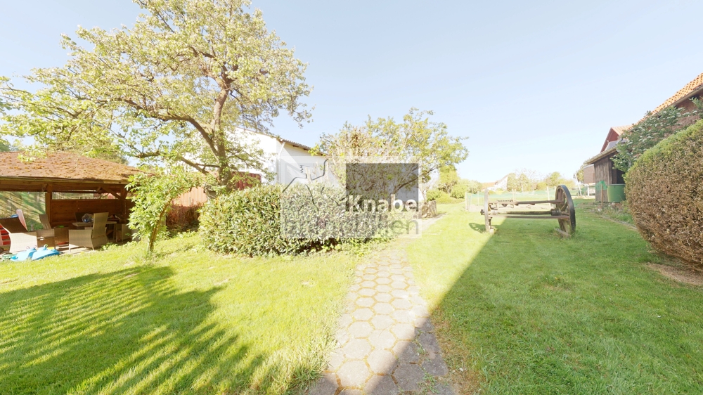 Attraktives Immobilien-Ensemble mit viel Potential für Ihre Ideen!