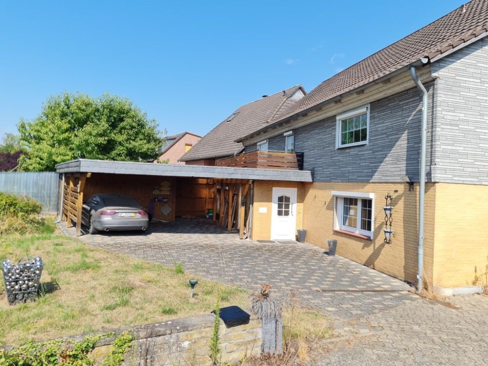 Geräumiges Fachwerkhaus mit großem Grundstück!