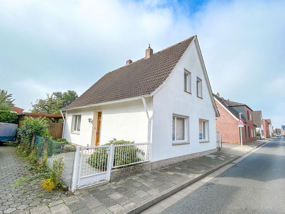 Füllen Sie dieses Haus mit Leben!
*Handwerkerhaus in schöner Lage von Emsdetten* (2)