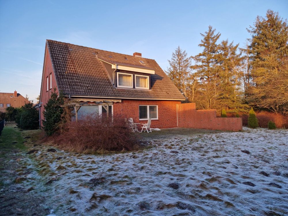 Rückansicht der Immobilie