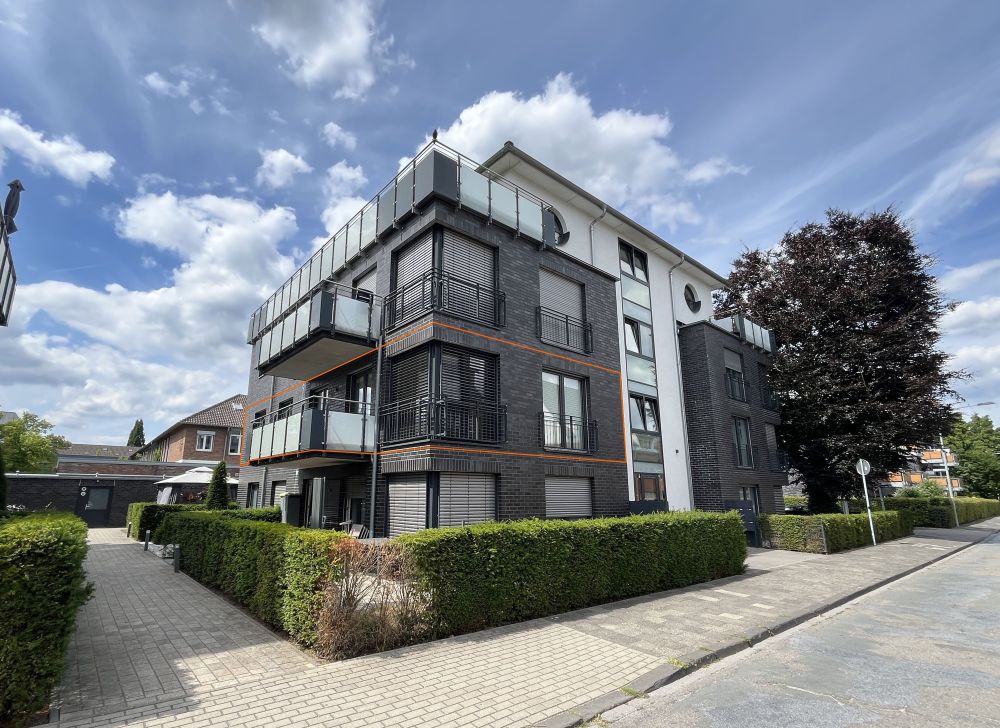 *Zwischen Stadtpark und Innenstadt*
barrierefreie 3-Zimmer-Wohnung
mit Balkon in Top-Lage von Rheine (2)