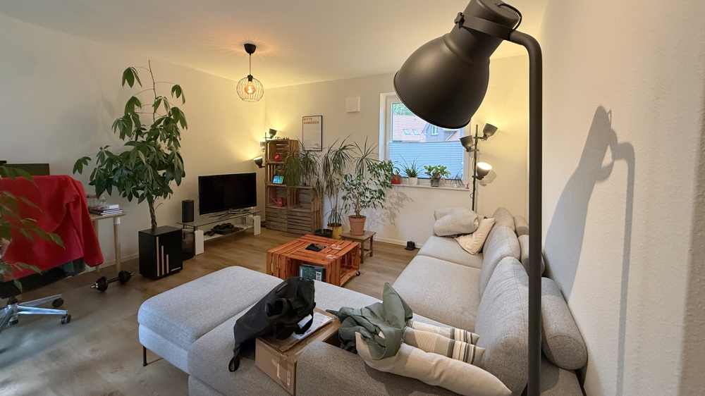 Attraktive 2-Zimmer-Wohnung im Erdgeschoss mit Terrasse, Garten, Tiefgaragenstellplatz und Keller (2)