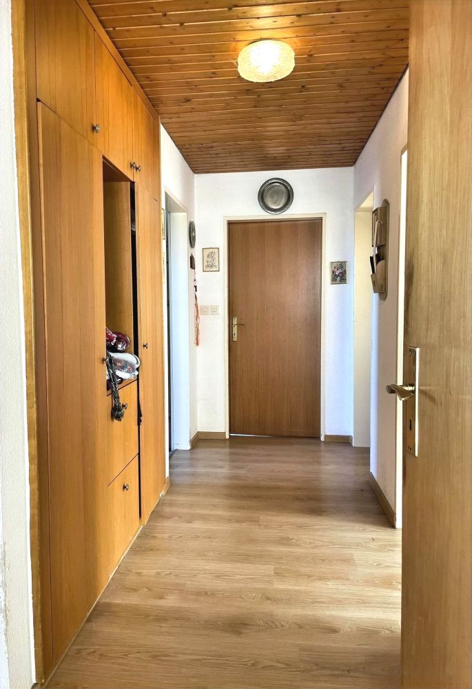 FLEXIBLES 2-FAMILIENHAUS IN ORTSRANDLAGE