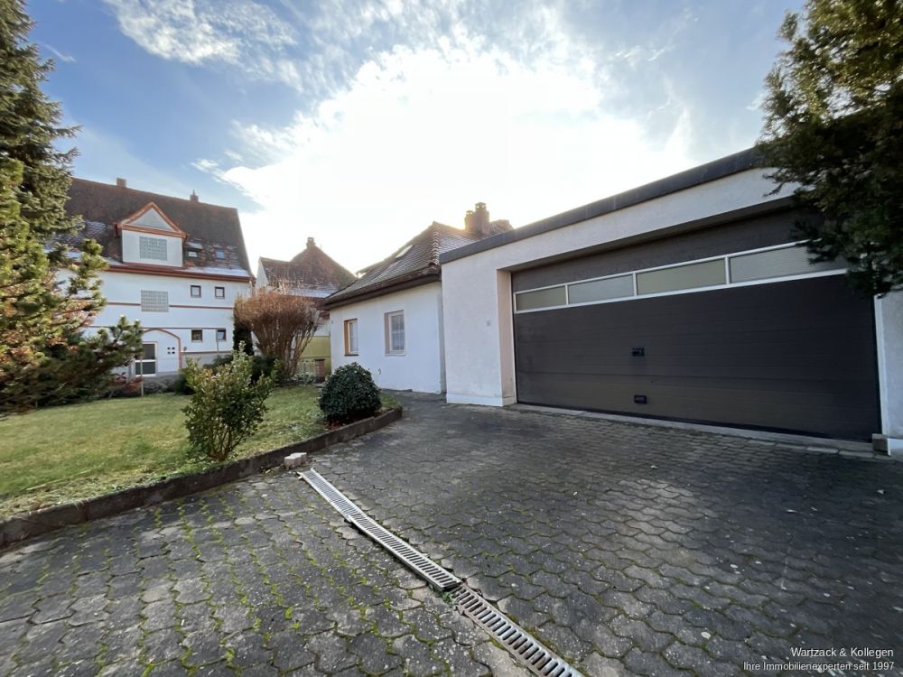 Hier gibt es viel zu tun: 
Sanierungsobjekt 
in bester Lage von Eibach!